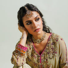 Load image into Gallery viewer, PHOOL HAIRBAND (7884235079811)