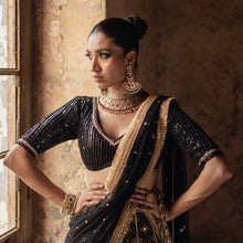 Load image into Gallery viewer, RAHEEN EARRINGS (7921085612163)