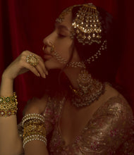 Load image into Gallery viewer, PEARL SITARA RING (7746677637251)