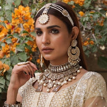 Load image into Gallery viewer, GUZEL CHOKER/NECKLACE (4834140192899)