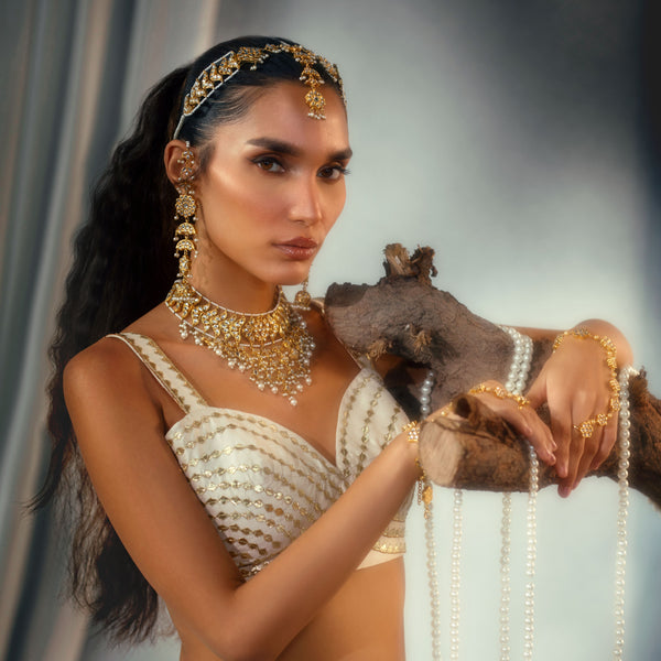 SAMIA SHEESHPATTI