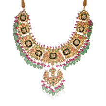 Load image into Gallery viewer, MINAL NECKLACE (7759313272963)
